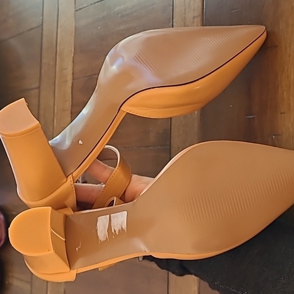 Fereshte pointed toe strapy heels AE size 265, US 11 - Picture 4 of 5